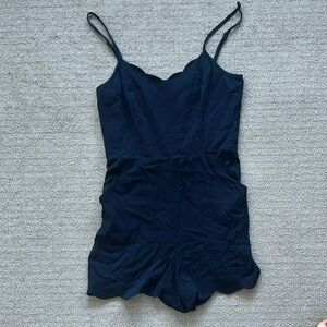 Scallop romper with pockets